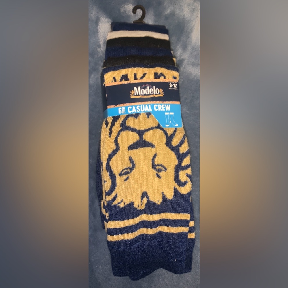 *MODELO CASUAL SOCKS